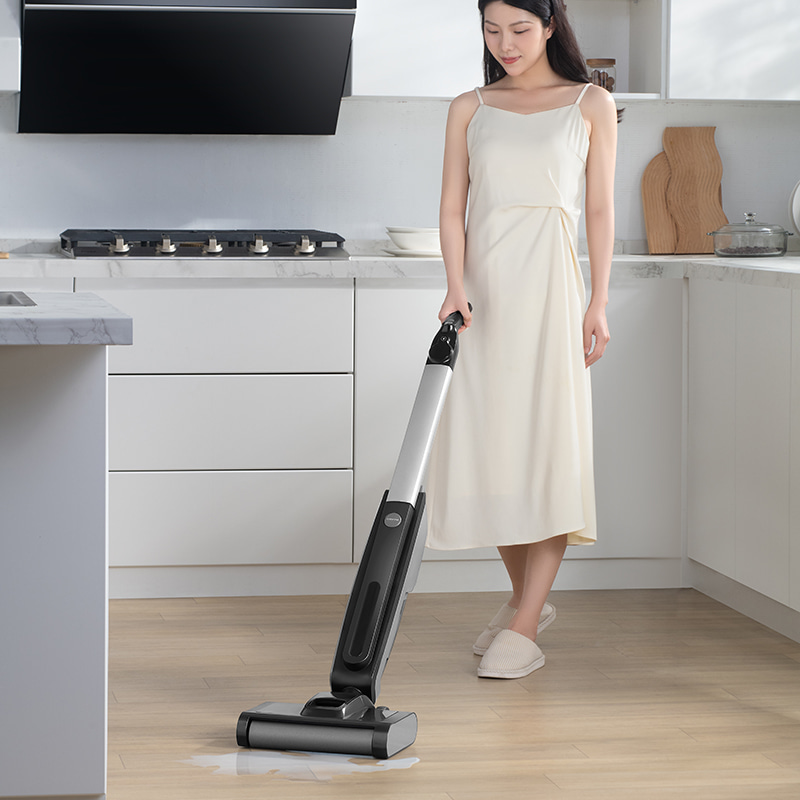 How Does a Steam Mop Work?